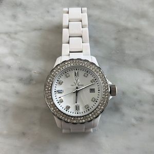 Toy white ceramic watch